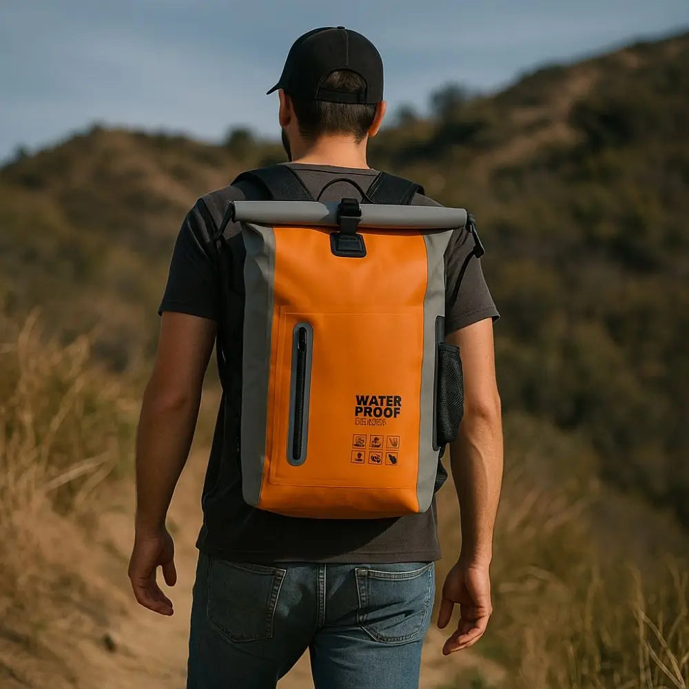 Sac à Dos Imperméable 25 L pour Extérieur – Grande Capacité, Bandes Réfléchissantes, Confortable en PVC pour Randonnée