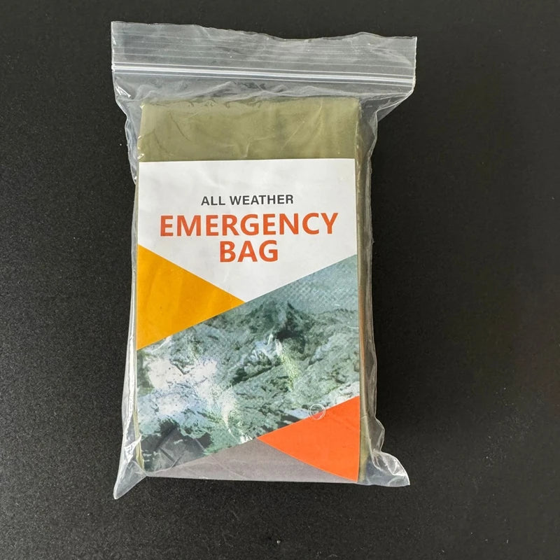 Sac de Couchage d'Urgence – Couverture de Survie Thermique Mylar, Léger, Imperméable, Abri Portable pour Camping et Randonnée