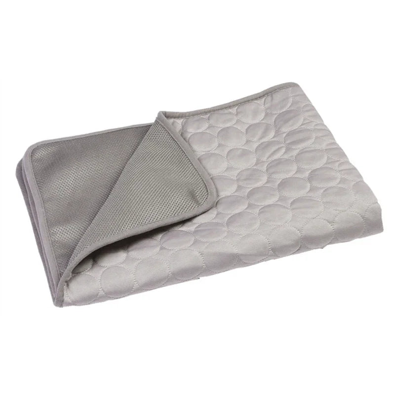 Tapis Rafraîchissant Été pour Chat et Chiot – Couverture Respirante en Maille pour Animaux, Chaton, Lit et Accessoires
