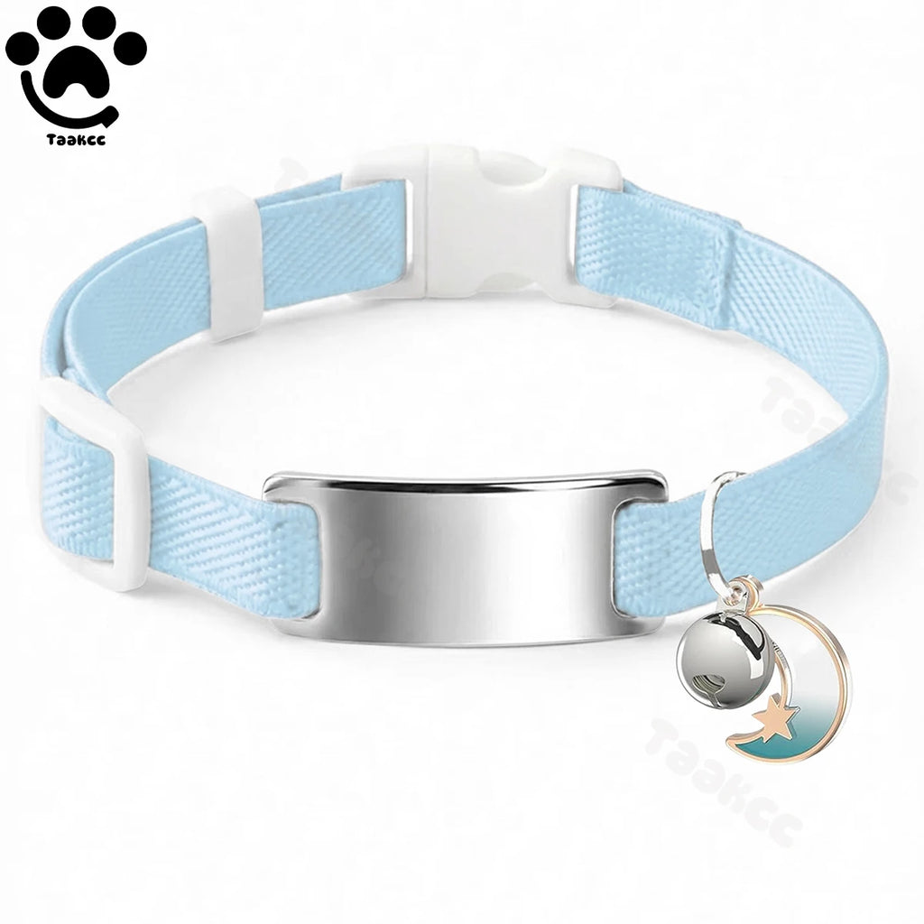 Collier Chat Élastique Personnalisé – Gravure Gratuite, Plaque ID, Clochette & Breloque Lune Anti-Fugue