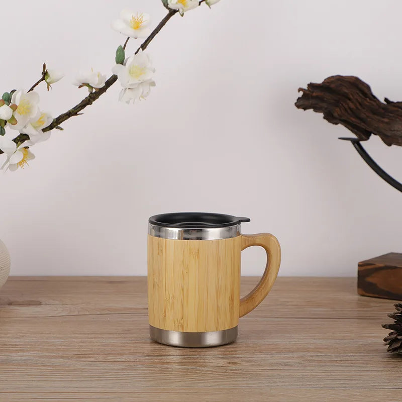 Tasse Thermos Bambou avec Affichage de Température – Bouteille Isotherme en Inox, Couvercle Rabattable, Écologique