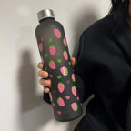 Gourde Motif Fraise 1L – Portable, outdoor, sport, randonée