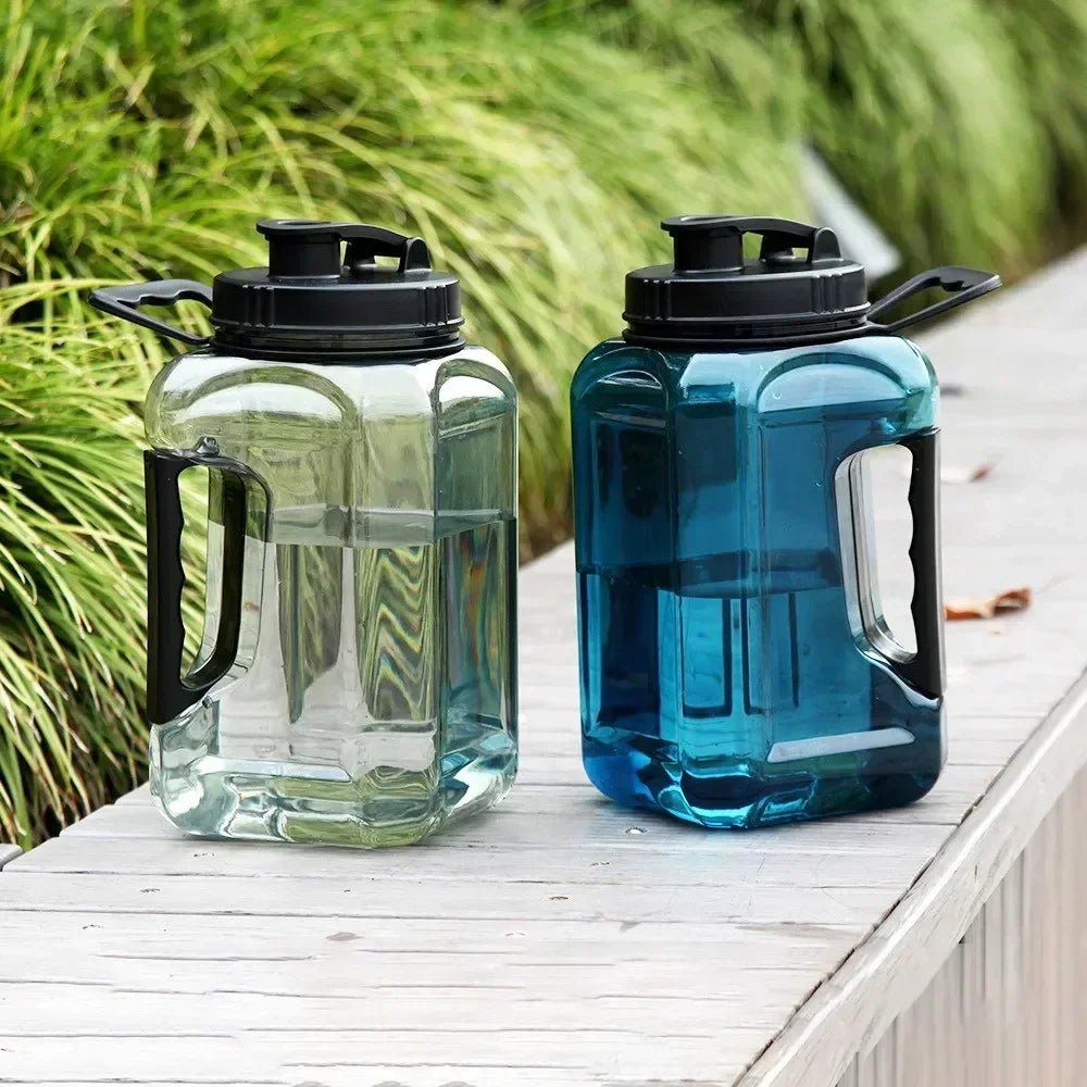 Gourde Sport 2,4L Grande Capacité Sans BPA avec Poignée – Gym, Vélo, Camping, Randonnée