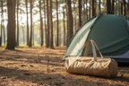 Sac cylindrique camel piquets tente camping